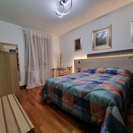 B&B Accanto Al Focolare 2 Udine Exterior photo