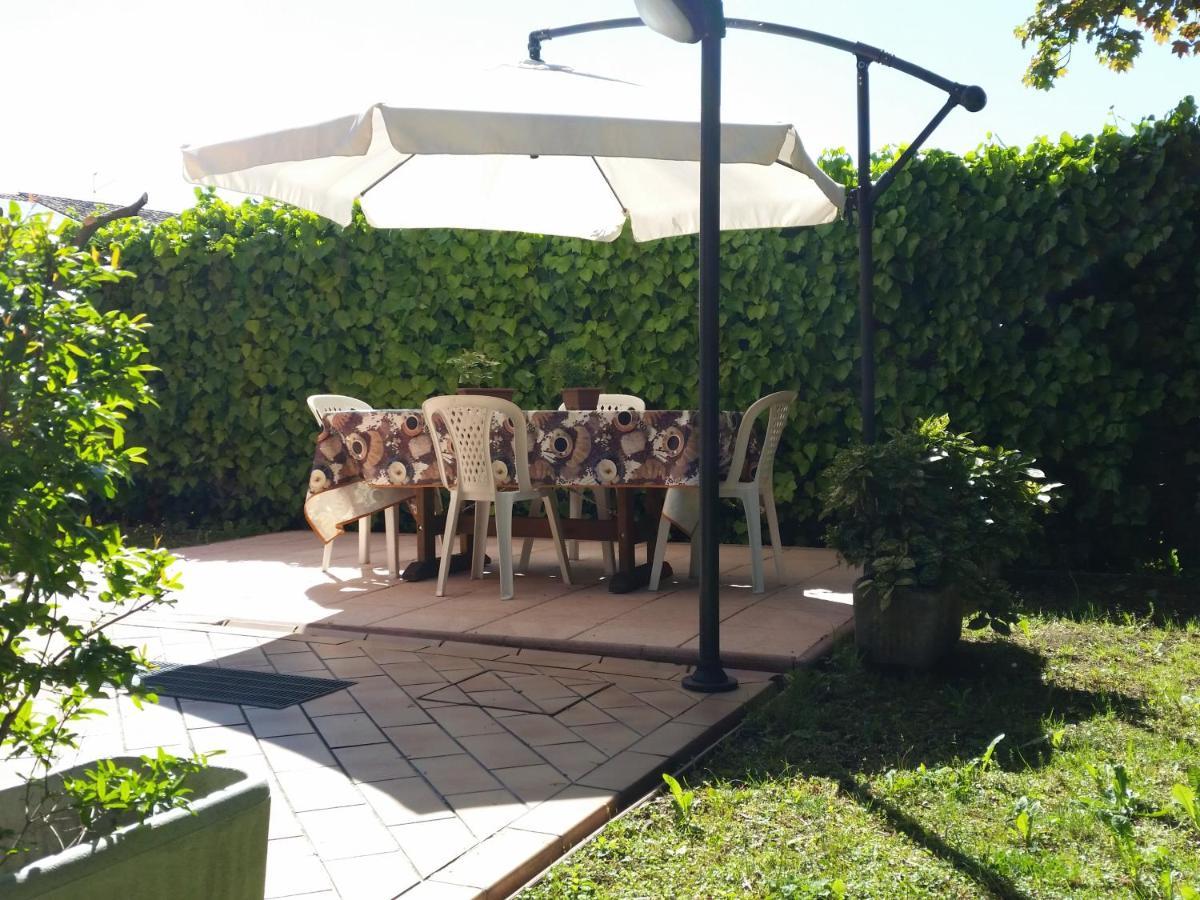 B&B Accanto Al Focolare 2 Udine Exterior photo