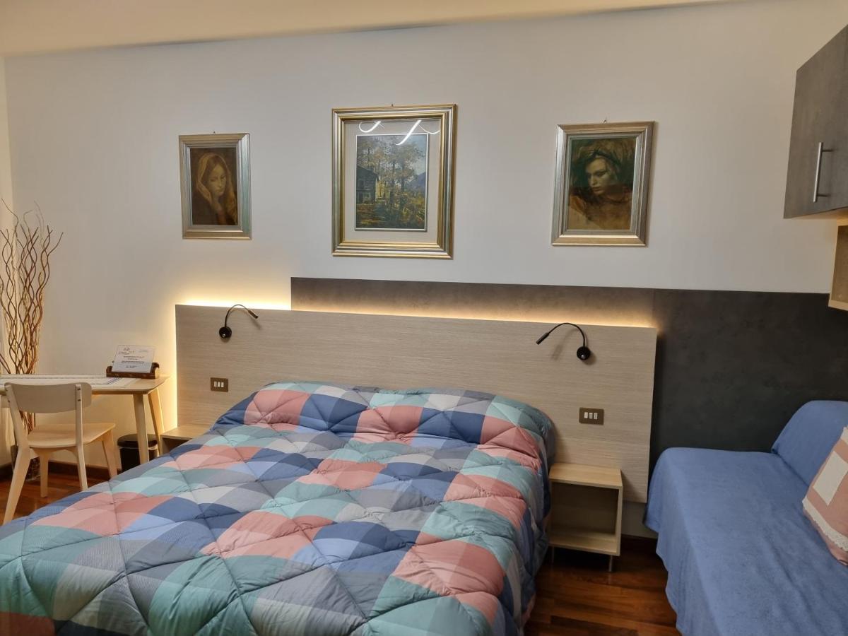 B&B Accanto Al Focolare 2 Udine Exterior photo