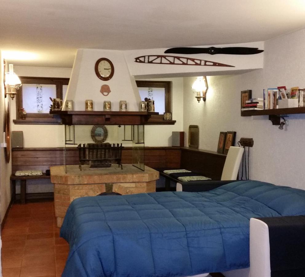 B&B Accanto Al Focolare 2 Udine Exterior photo