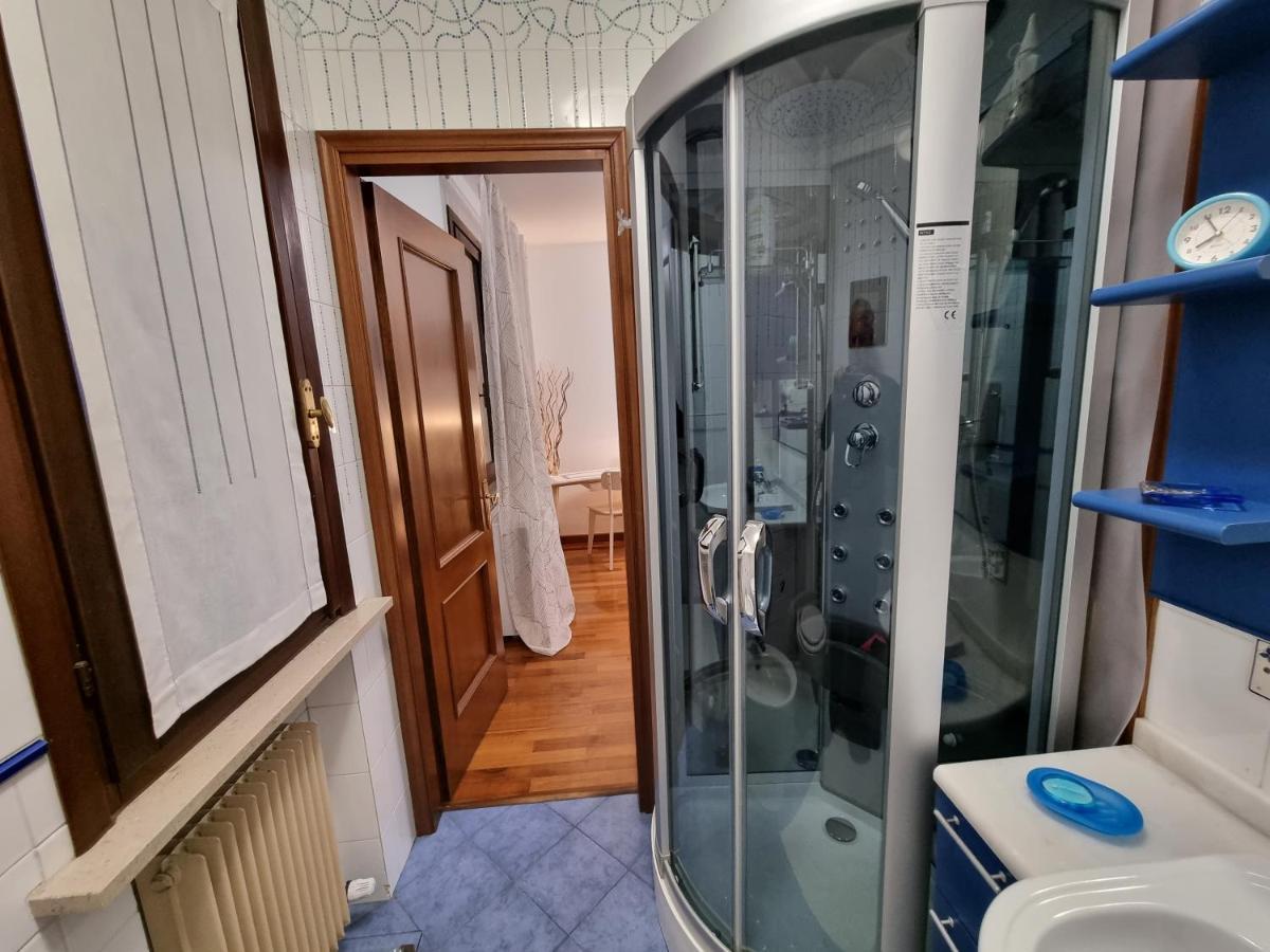B&B Accanto Al Focolare 2 Udine Exterior photo